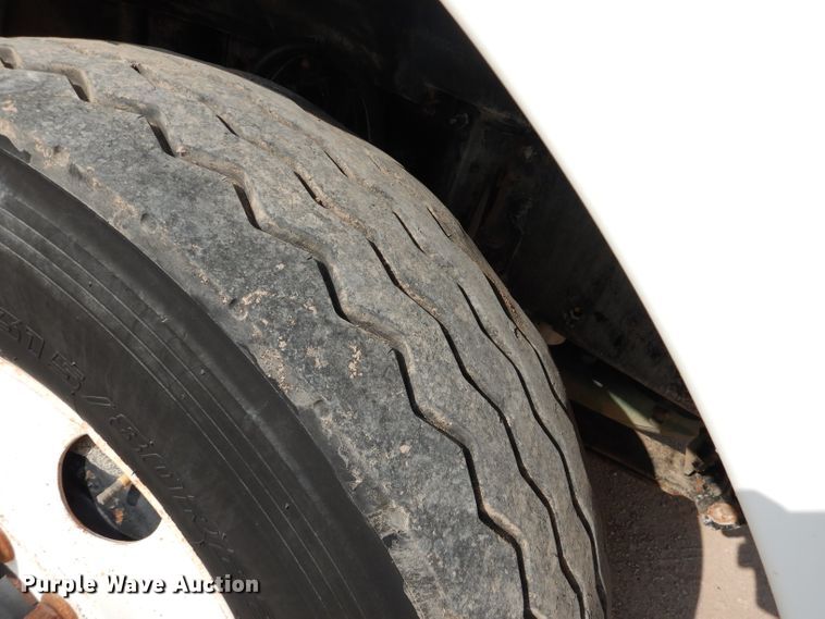 image for item DJ8767 2002 Volvo VHD  crane truck