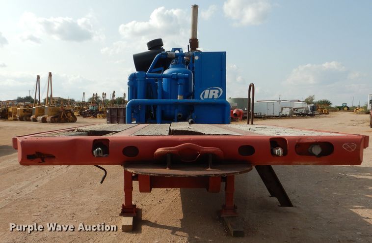 image for item DJ8768 Ingersoll Rand air compressor and Lufkin trailer