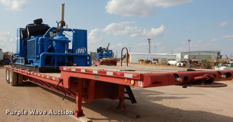 image for item DJ8768 Ingersoll Rand air compressor and Lufkin trailer