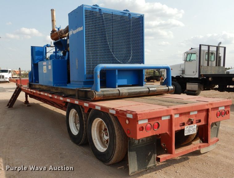 image for item DJ8768 Ingersoll Rand air compressor and Lufkin trailer