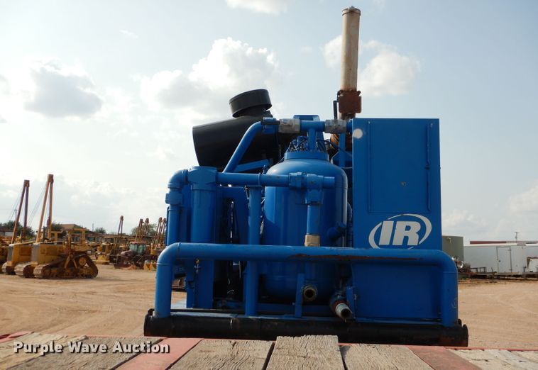 image for item DJ8768 Ingersoll Rand air compressor and Lufkin trailer