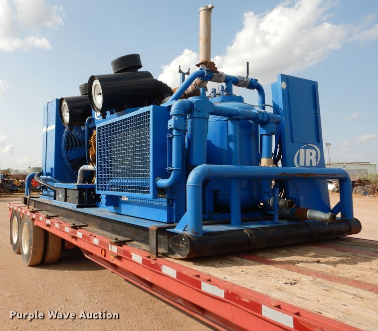 image for item DJ8768 Ingersoll Rand air compressor and Lufkin trailer