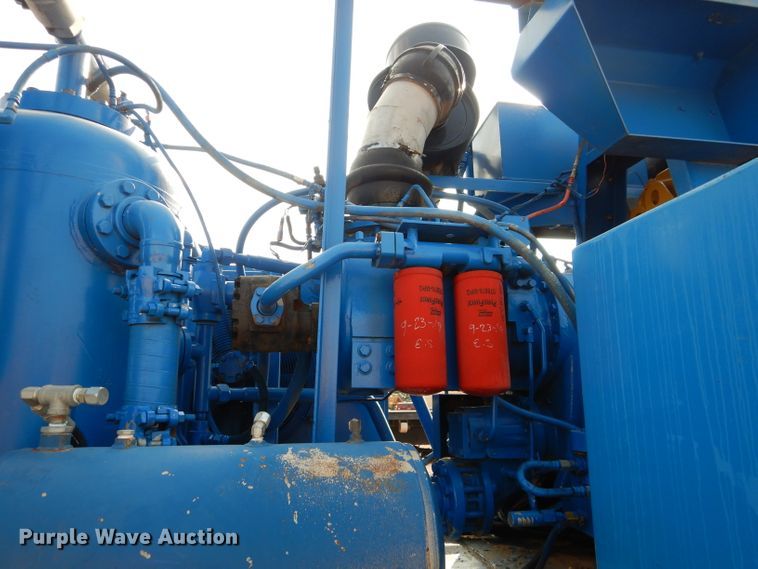 image for item DJ8768 Ingersoll Rand air compressor and Lufkin trailer