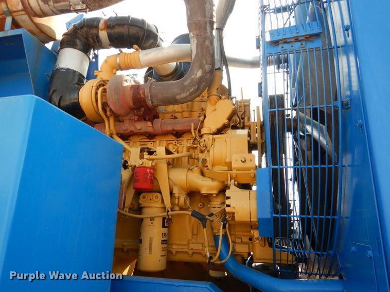 image for item DJ8768 Ingersoll Rand air compressor and Lufkin trailer