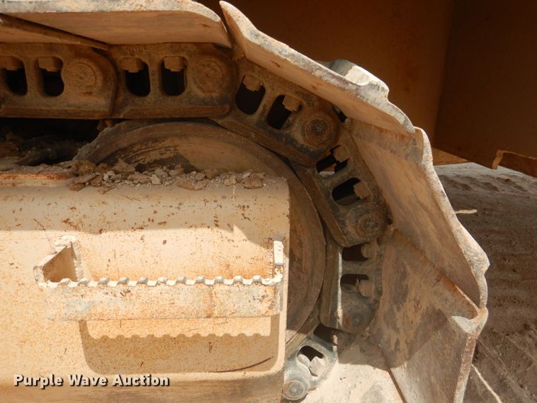 image for item DJ8769 1994 Capitol CTC 800  bucket wheel trencher with chain attachment