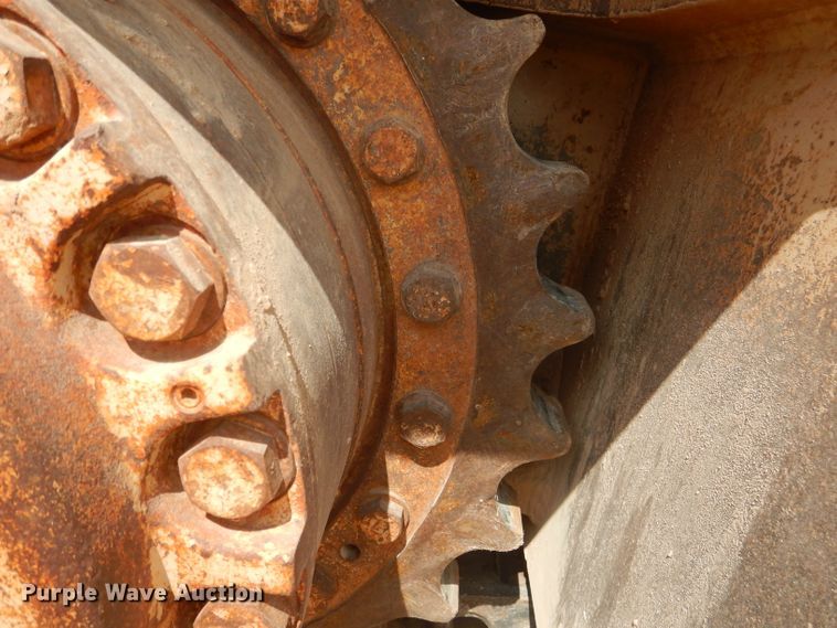 image for item DJ8769 1994 Capitol CTC 800  bucket wheel trencher with chain attachment