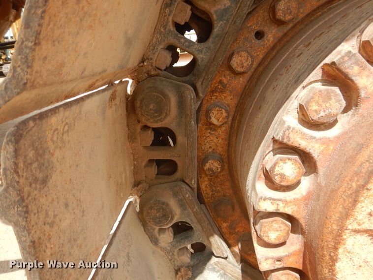 image for item DJ8769 1994 Capitol CTC 800  bucket wheel trencher with chain attachment