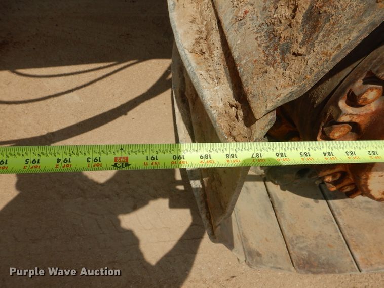 image for item DJ8769 1994 Capitol CTC 800  bucket wheel trencher with chain attachment