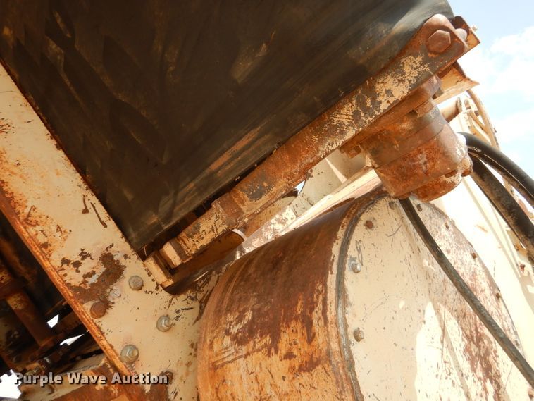 image for item DJ8769 1994 Capitol CTC 800  bucket wheel trencher with chain attachment