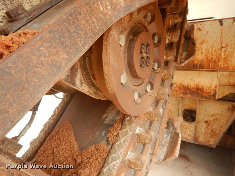 image for item DJ8769 1994 Capitol CTC 800  bucket wheel trencher with chain attachment