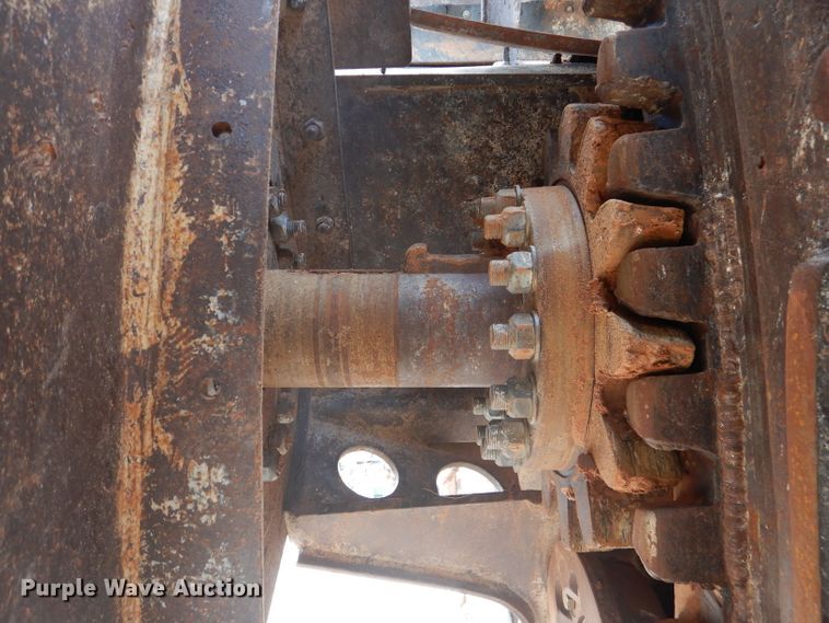 image for item DJ8769 1994 Capitol CTC 800  bucket wheel trencher with chain attachment