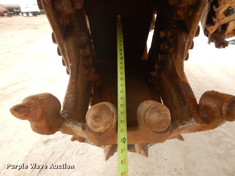 image for item DJ8769 1994 Capitol CTC 800  bucket wheel trencher with chain attachment