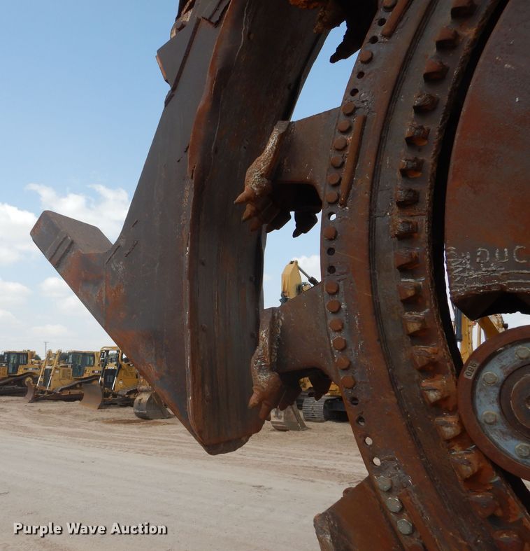 image for item DJ8769 1994 Capitol CTC 800  bucket wheel trencher with chain attachment