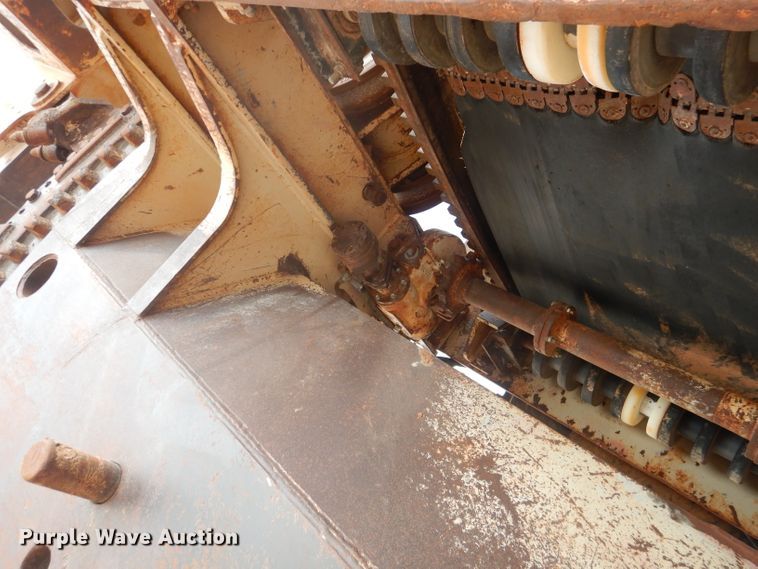 image for item DJ8769 1994 Capitol CTC 800  bucket wheel trencher with chain attachment