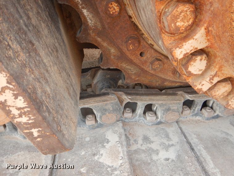 image for item DJ8769 1994 Capitol CTC 800  bucket wheel trencher with chain attachment