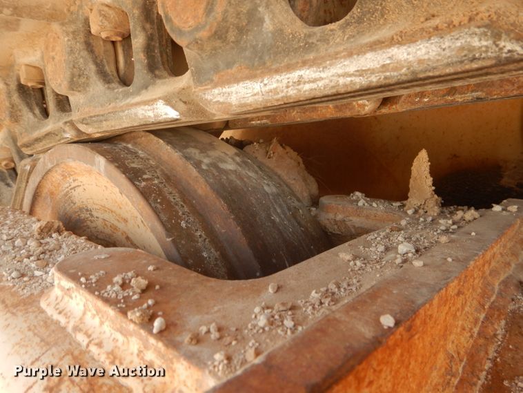 image for item DJ8769 1994 Capitol CTC 800  bucket wheel trencher with chain attachment