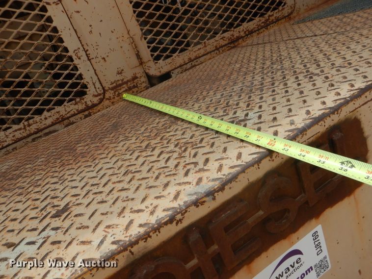 image for item DJ8769 1994 Capitol CTC 800  bucket wheel trencher with chain attachment