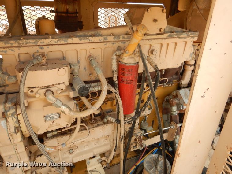 image for item DJ8769 1994 Capitol CTC 800  bucket wheel trencher with chain attachment