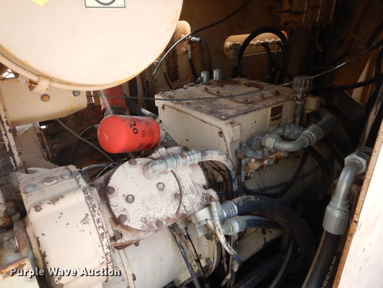 image for item DJ8769 1994 Capitol CTC 800  bucket wheel trencher with chain attachment