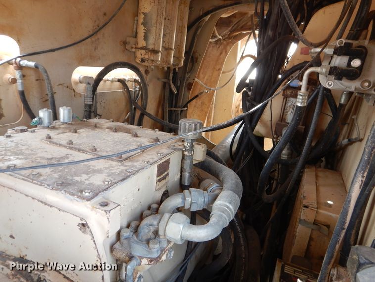 image for item DJ8769 1994 Capitol CTC 800  bucket wheel trencher with chain attachment