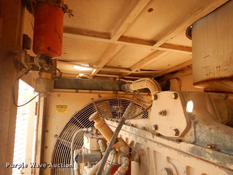 image for item DJ8769 1994 Capitol CTC 800  bucket wheel trencher with chain attachment