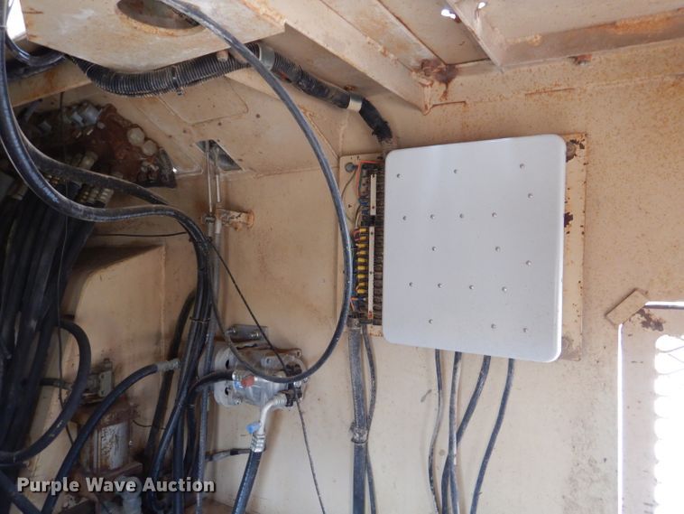 image for item DJ8769 1994 Capitol CTC 800  bucket wheel trencher with chain attachment