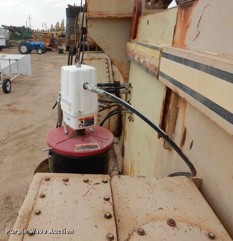 image for item DJ8769 1994 Capitol CTC 800  bucket wheel trencher with chain attachment