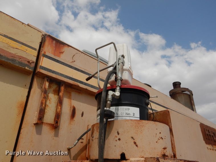 image for item DJ8769 1994 Capitol CTC 800  bucket wheel trencher with chain attachment