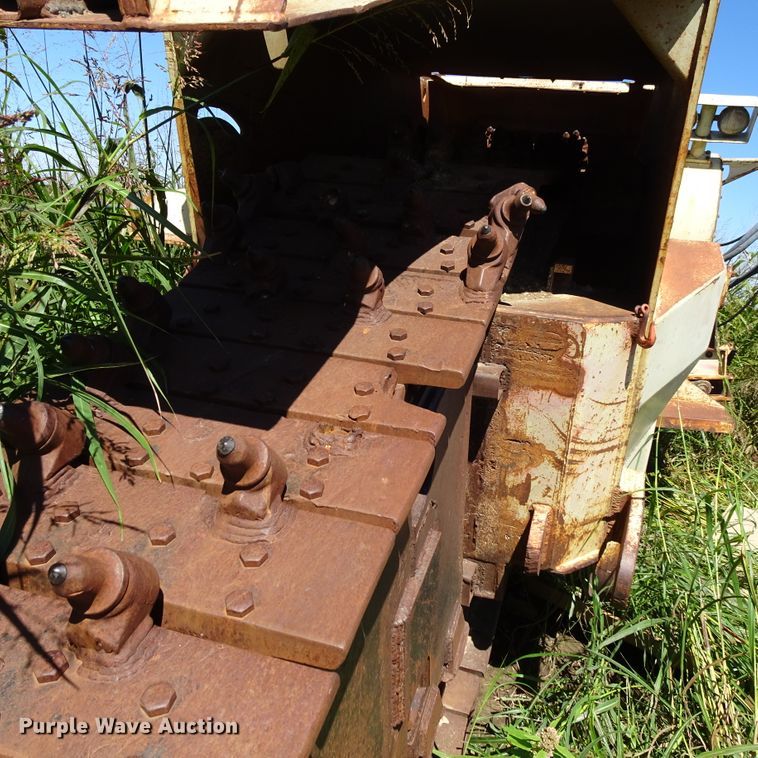 image for item DJ8769 1994 Capitol CTC 800  bucket wheel trencher with chain attachment