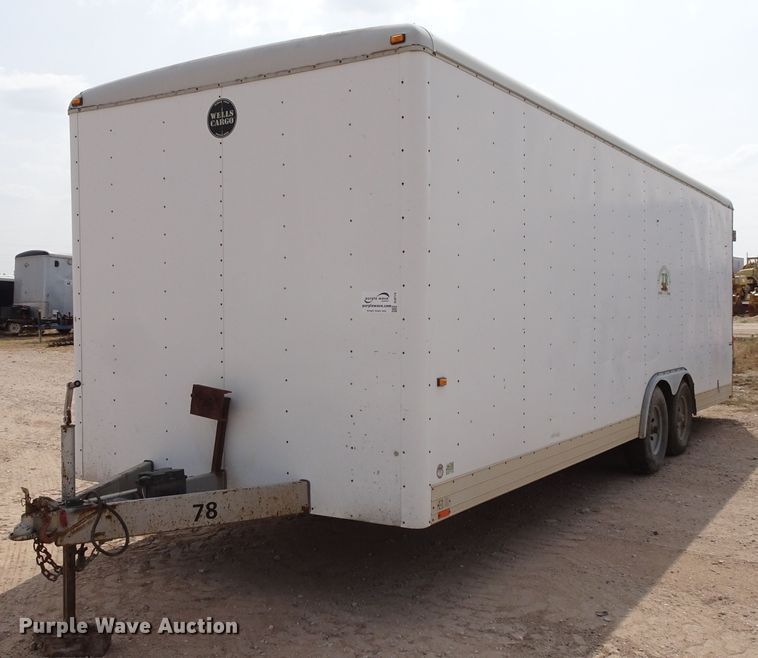image for item DJ8774 2005 Wells enclosed cargo trailer