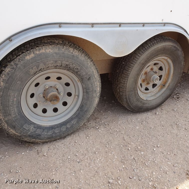 image for item DJ8774 2005 Wells enclosed cargo trailer