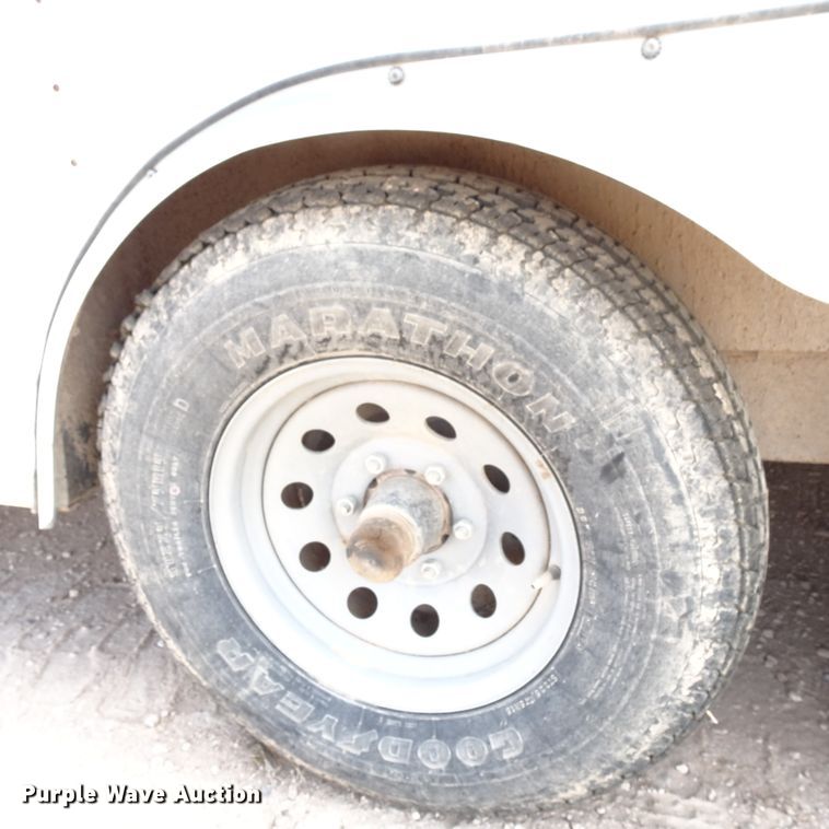 image for item DJ8774 2005 Wells enclosed cargo trailer