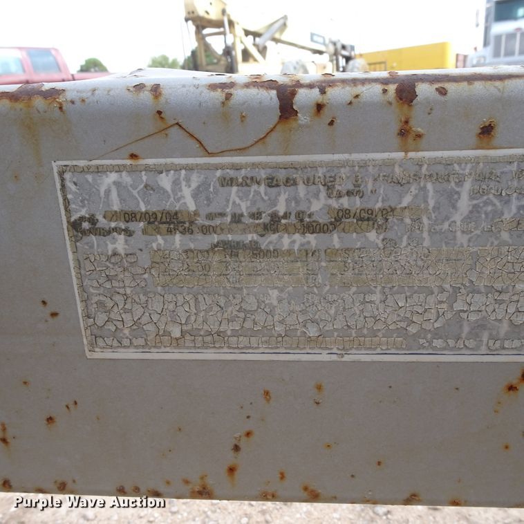 image for item DJ8774 2005 Wells enclosed cargo trailer