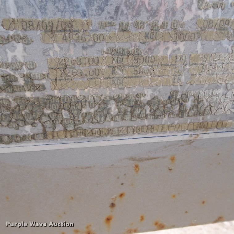 image for item DJ8774 2005 Wells enclosed cargo trailer