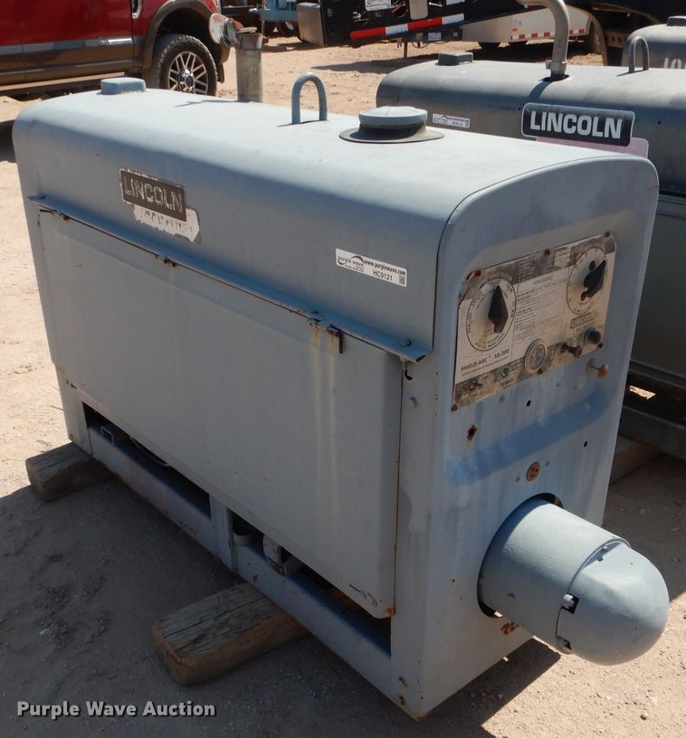 image for item HC9121 Lincoln SA-200 arc welder