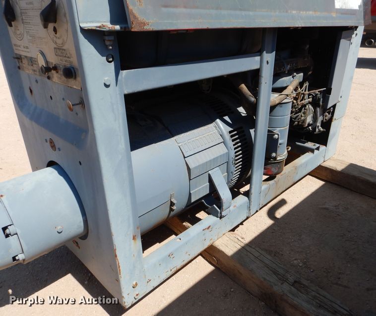 image for item HC9121 Lincoln SA-200 arc welder