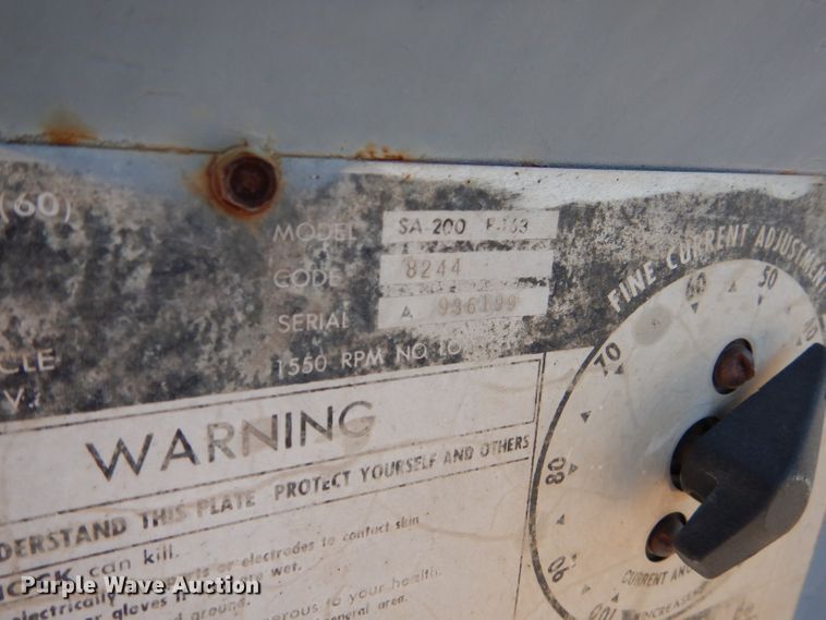 image for item HC9121 Lincoln SA-200 arc welder