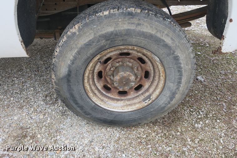 image for item DB10037 2003 Ford F250 Super Duty SuperCab pickup truck