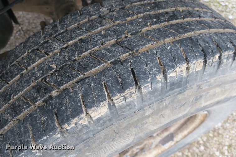 image for item DB10037 2003 Ford F250 Super Duty SuperCab pickup truck