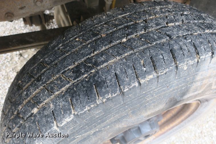 image for item DB10037 2003 Ford F250 Super Duty SuperCab pickup truck