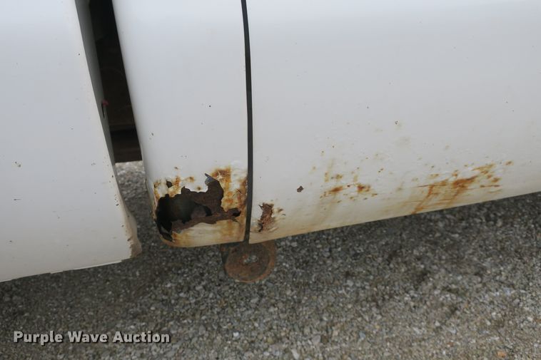 image for item DB10037 2003 Ford F250 Super Duty SuperCab pickup truck