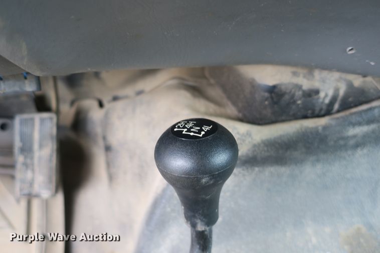 image for item DB10037 2003 Ford F250 Super Duty SuperCab pickup truck