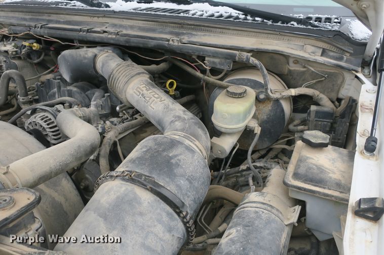 image for item DB10037 2003 Ford F250 Super Duty SuperCab pickup truck