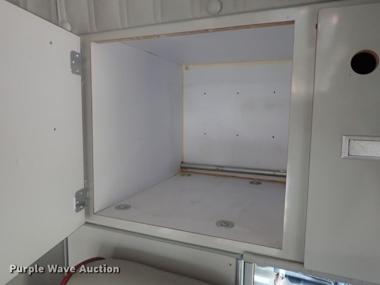 image for item DE0767 1992 Ford Econoline E350  ambulance