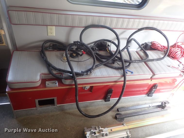 image for item DE0767 1992 Ford Econoline E350  ambulance