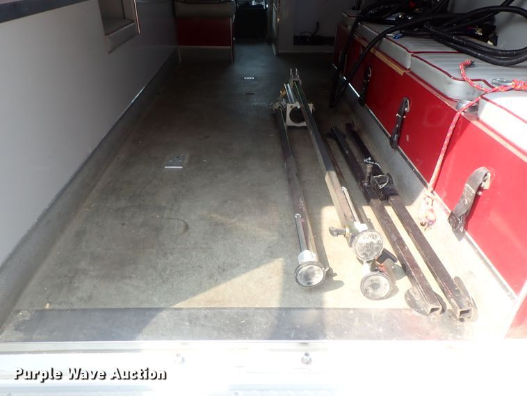 image for item DE0767 1992 Ford Econoline E350  ambulance