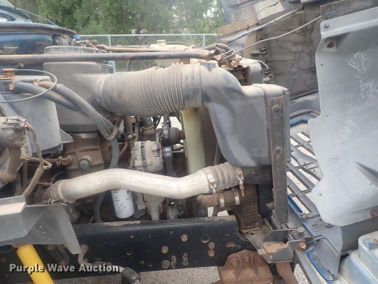 image for item DE0797 1995 Ford F800  truck with Vermeer tree spade