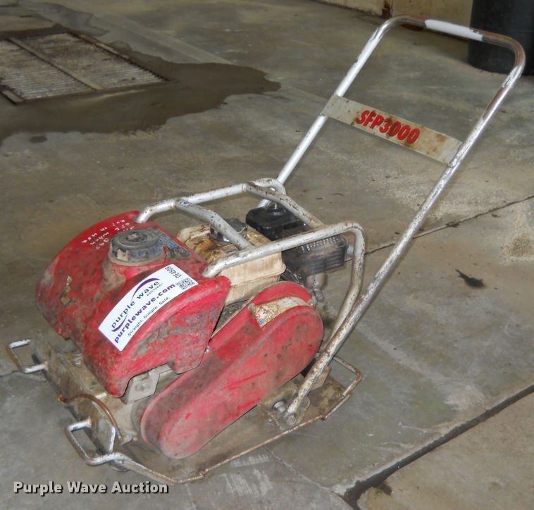 image for item DE4509 Stone SFP3000A plate compactor