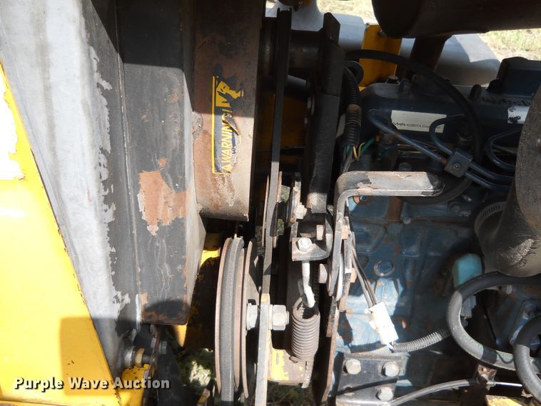 image for item DE4511 2004 Hustler 926089 ZTR lawn mower