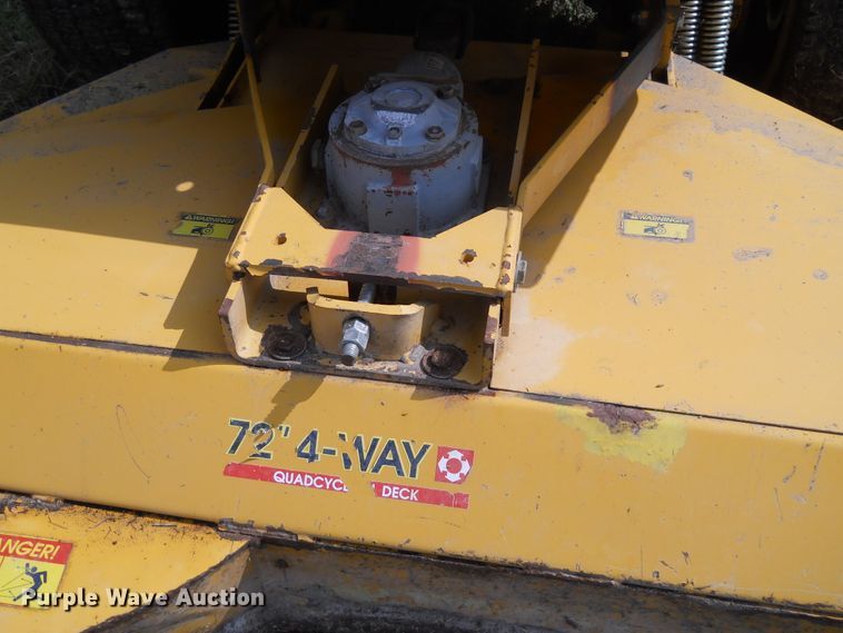 image for item DE4511 2004 Hustler 926089 ZTR lawn mower